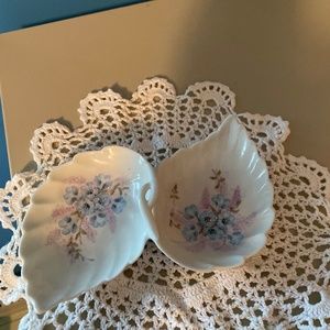 Double Leaf Trinket Dish